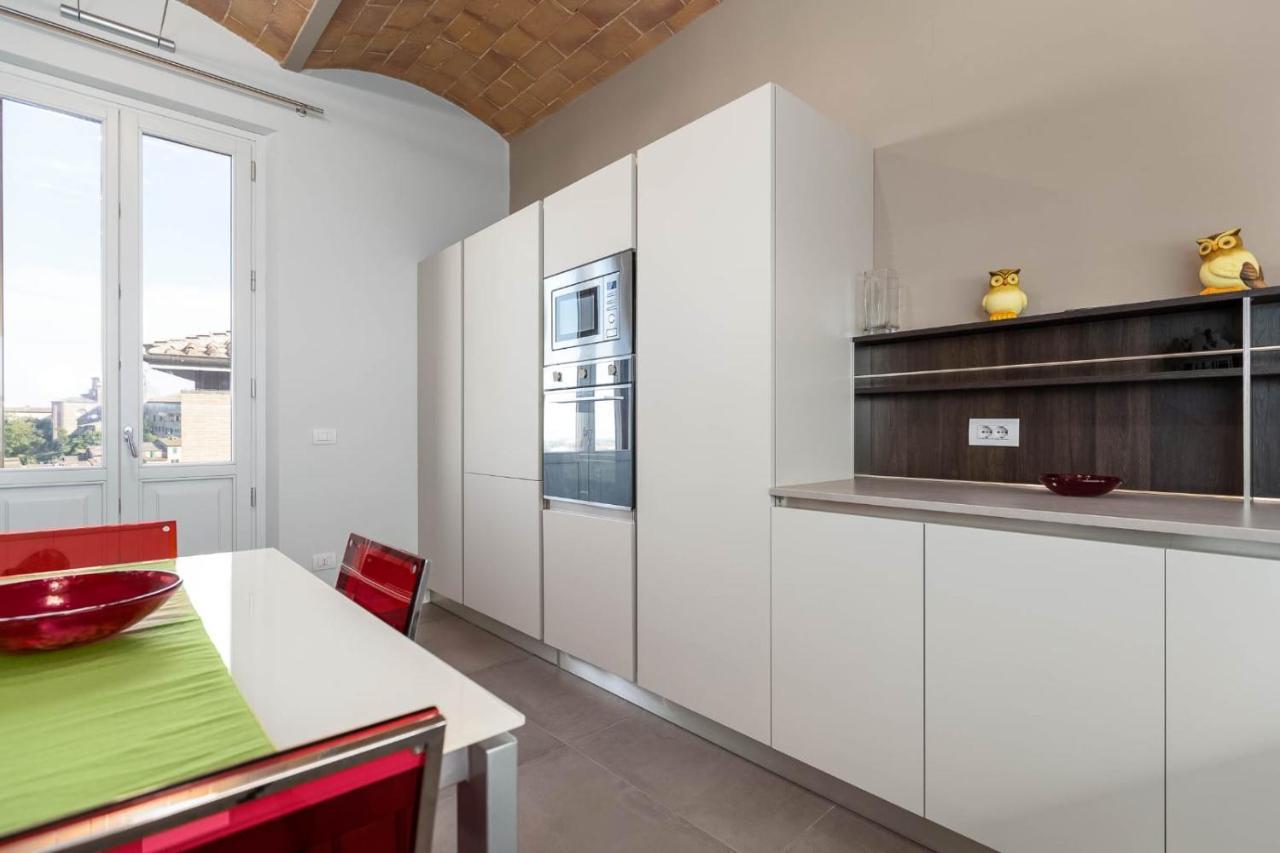 Siena Historic Center Stylish Flat With Balcony! Lägenhet Exteriör bild
